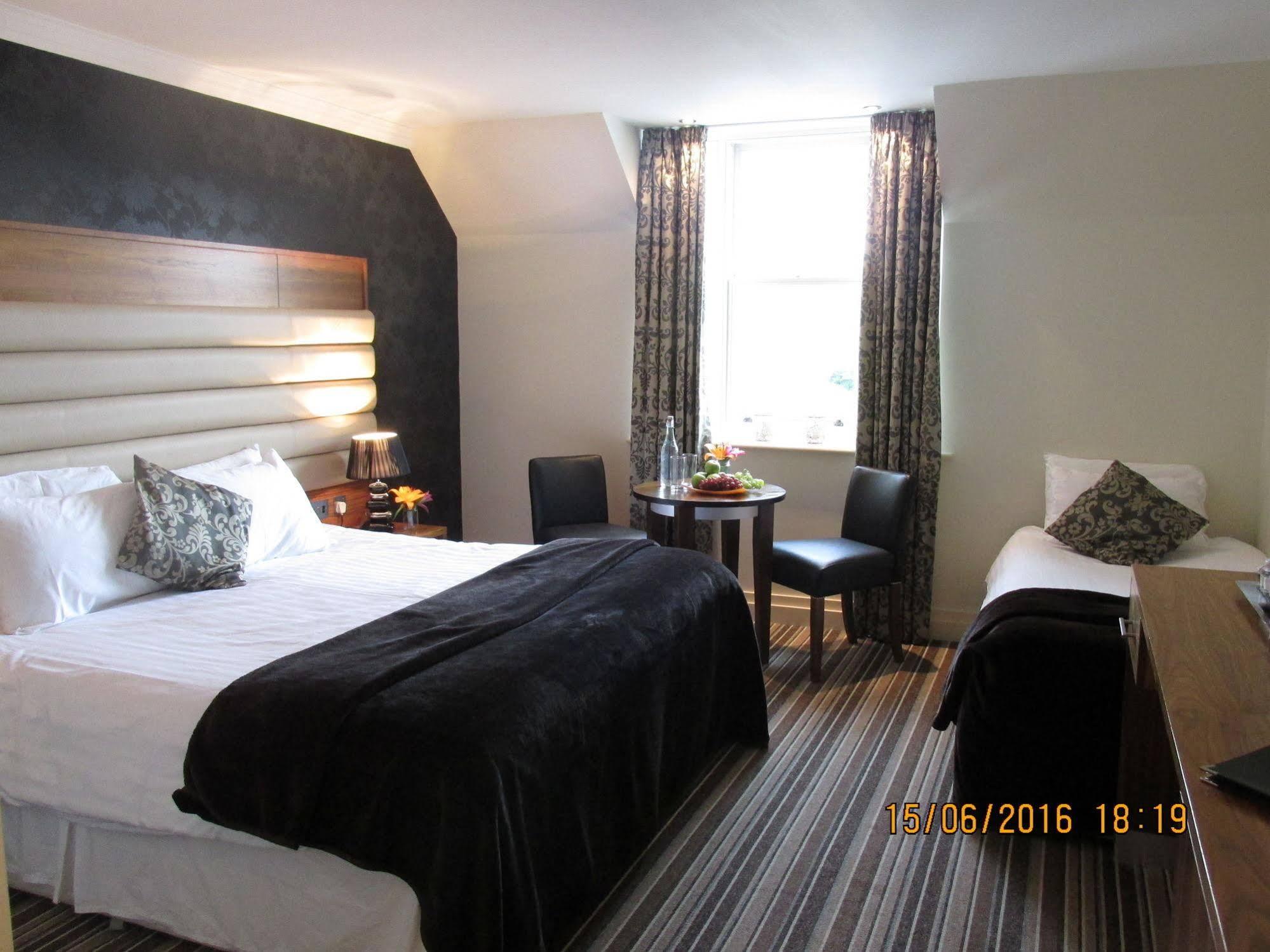 Westport Country Lodge Hotel Exterior foto